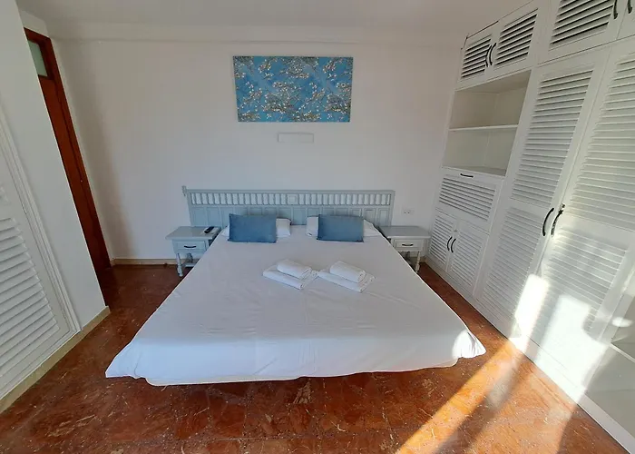 Spanish Sunrise Americas 公寓 *